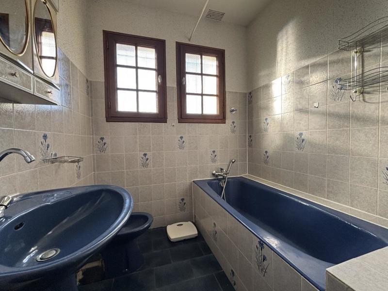 Maison - 90 m² - 6 pièces