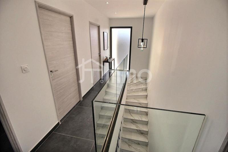Villa - 128 m² - 4 pièces