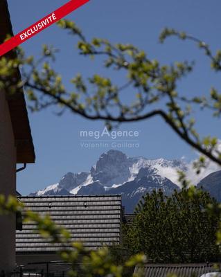 Maison - 101 m² - 5 pièces