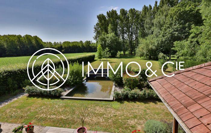 Maison - 222 m² - 6 pièces