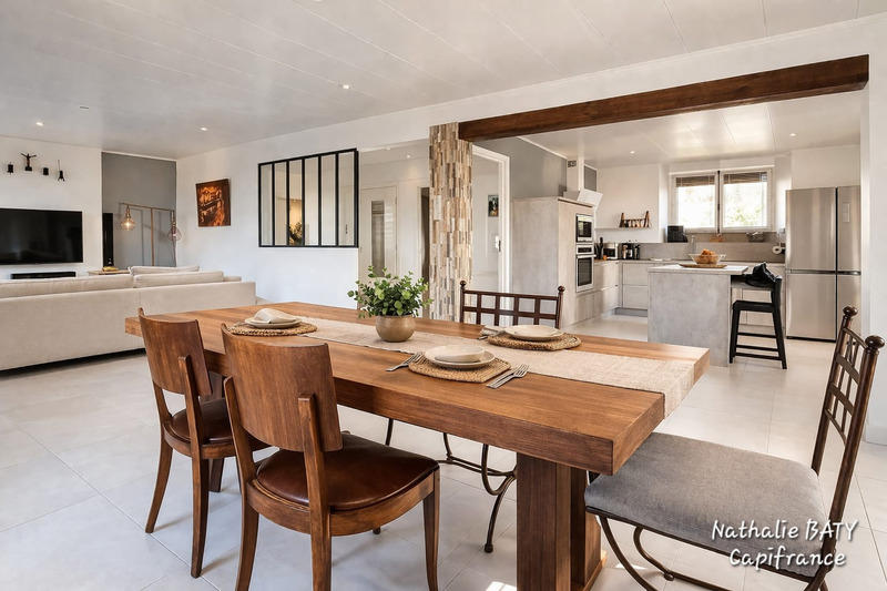 Maison - 174 m² - 5 pièces