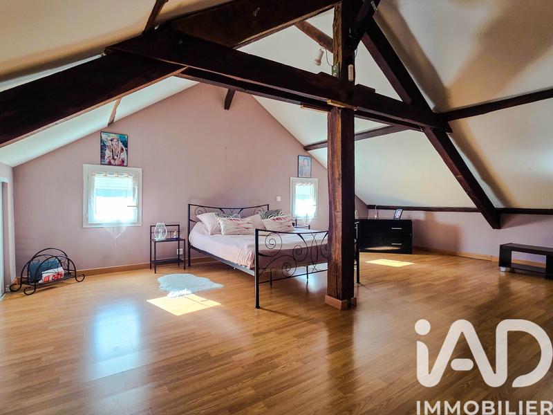 Maison - 180 m² - 5 pièces