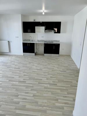 Appartement - 76 m² - 4 pièces