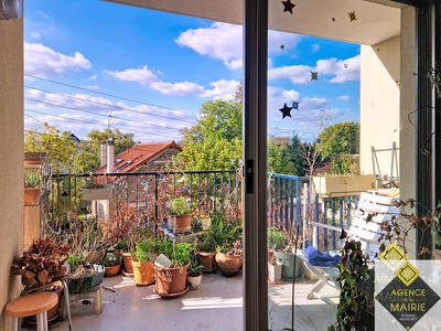 Appartement - 83 m² - 4 pièces