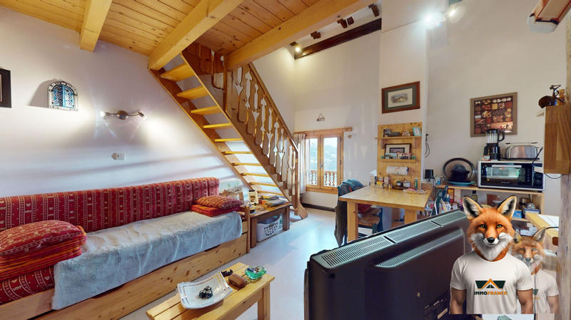 Maison - 265 m² - 13 pièces