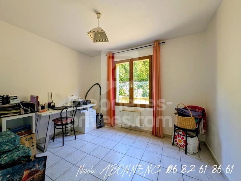 Maison - 166 m² - 6 pièces