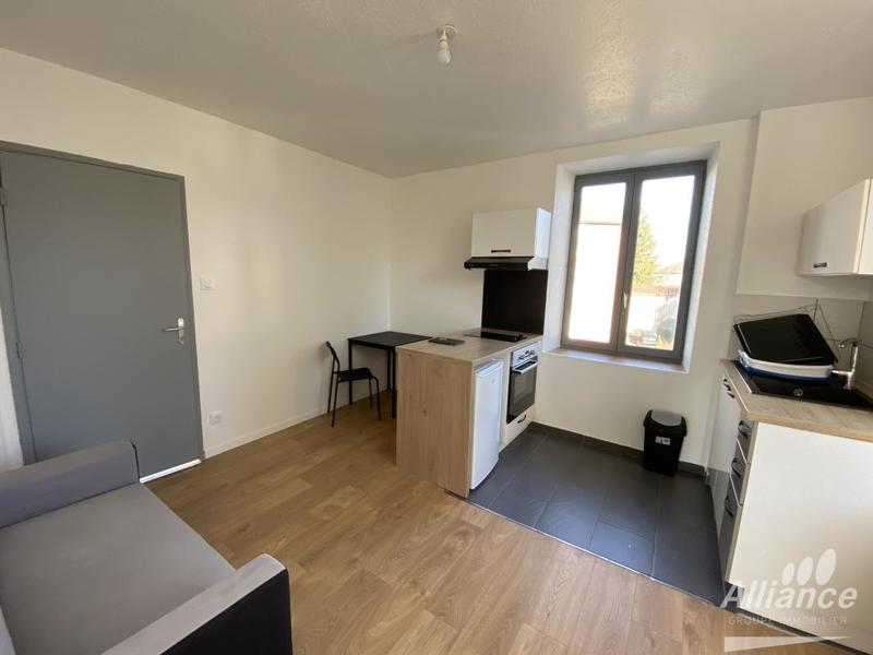 Studio - 27 m² - 2 pièces