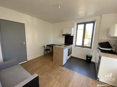 Studio - 27 m² - 2 pièces