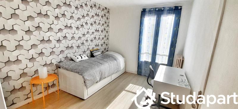 Chambre - 9 m² - 1 pièce