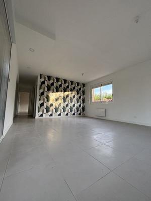 Maison - 111 m² - 4 pièces