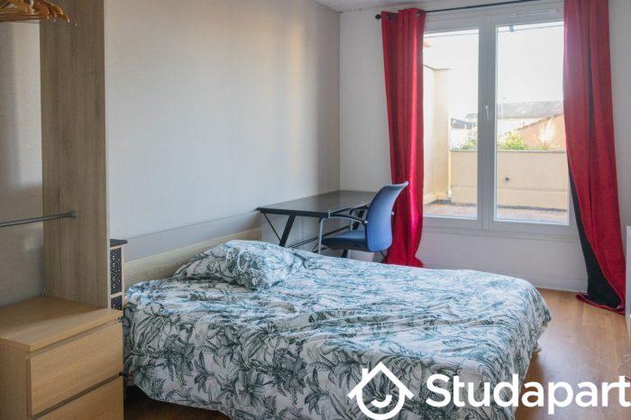 Chambre - 11 m² - 1 pièce