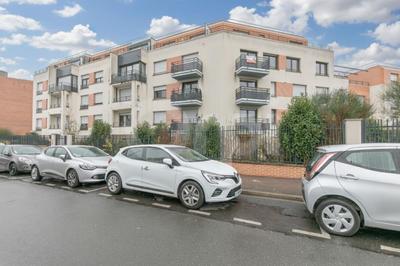 Appartement - 80 m² - 3 pièces