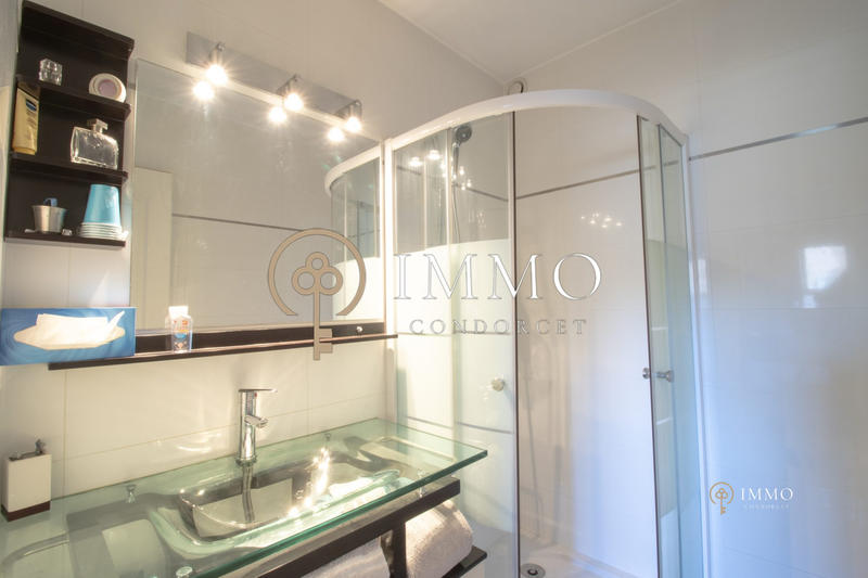 Maison - 150 m² - 7 pièces