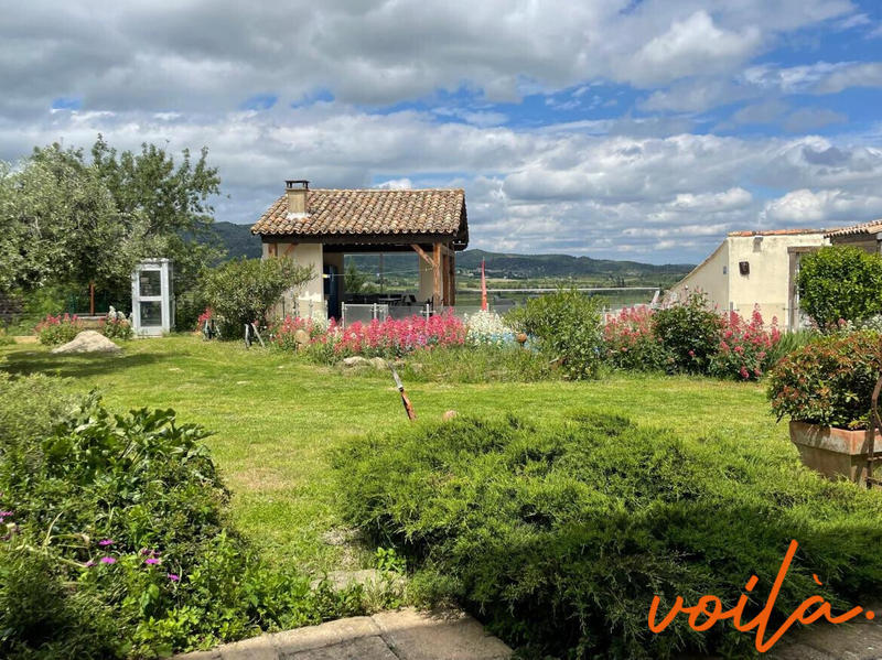 Maison - 320 m² - 9 pièces