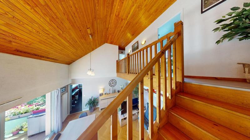 Duplex - 122 m² - 4 pièces