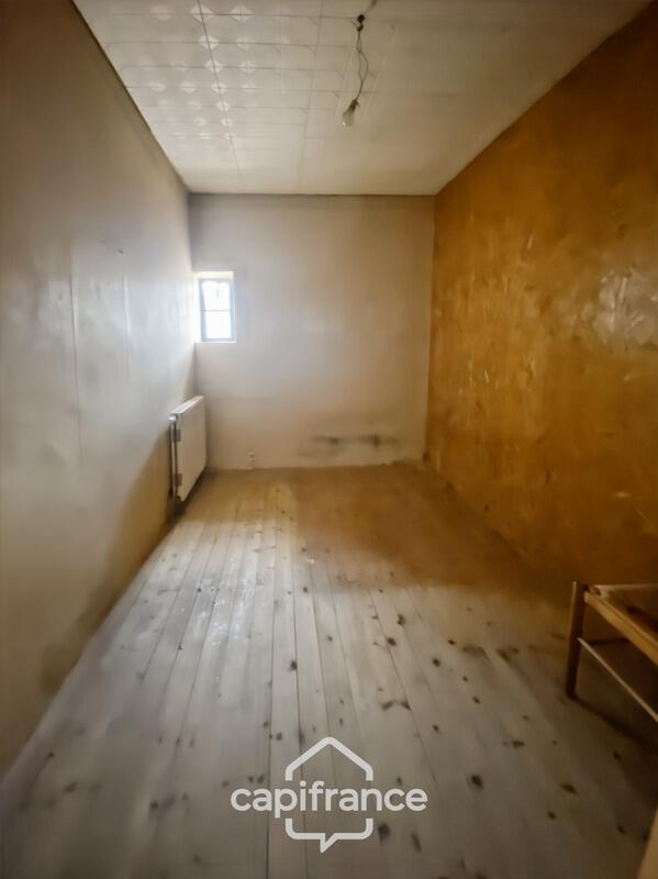 Maison en pierre - 85 m² - 5 pièces