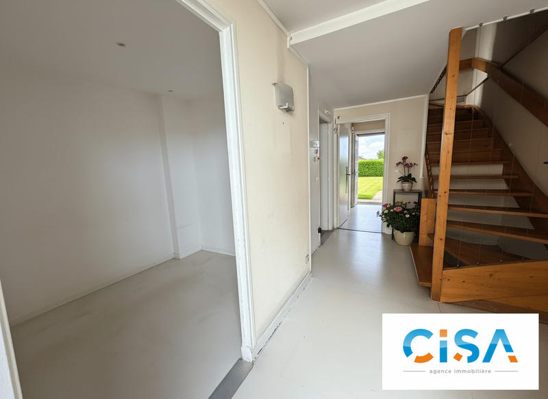 Maison - 97 m² - 5 pièces