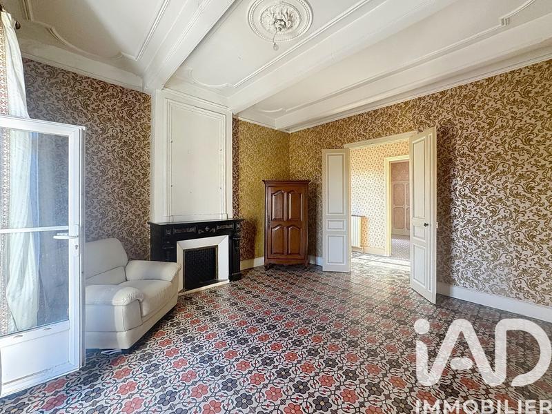 Maison de village - 270 m² - 7 pièces