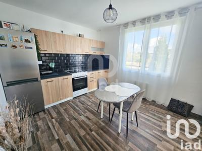 Maison - 60 m² - 4 pièces