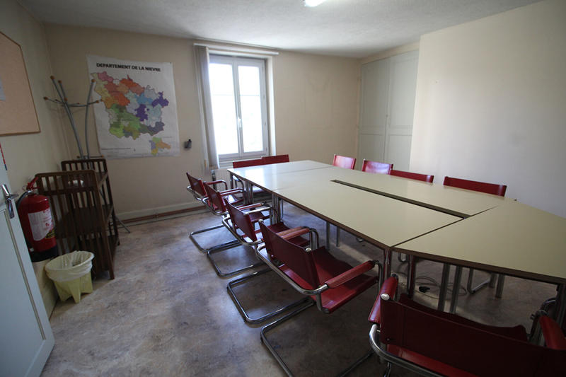 Local commercial - 217 m² - 7 pièces