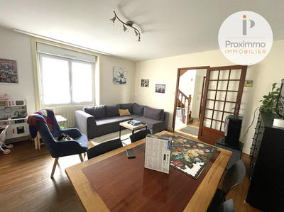 Maison - 87 m² - 5 pièces