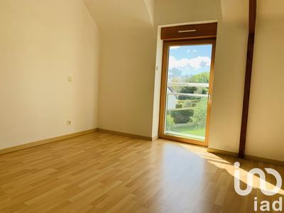 Maison - 99 m² - 5 pièces