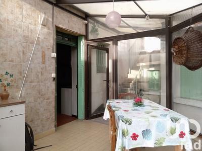 Maison - 96 m² - 8 pièces