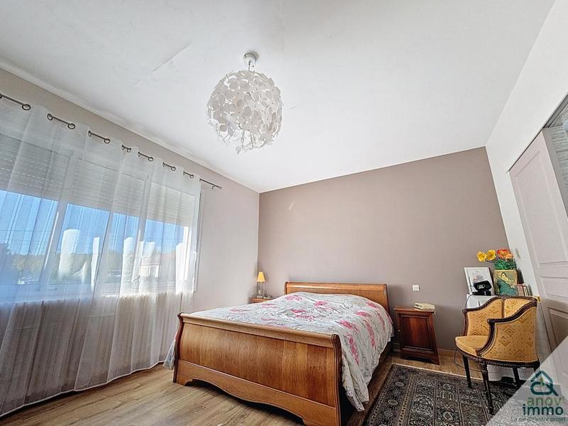 Maison - 422 m² - 12 pièces