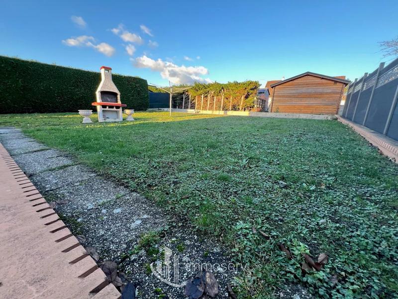 Maison - 79 m² - 5 pièces