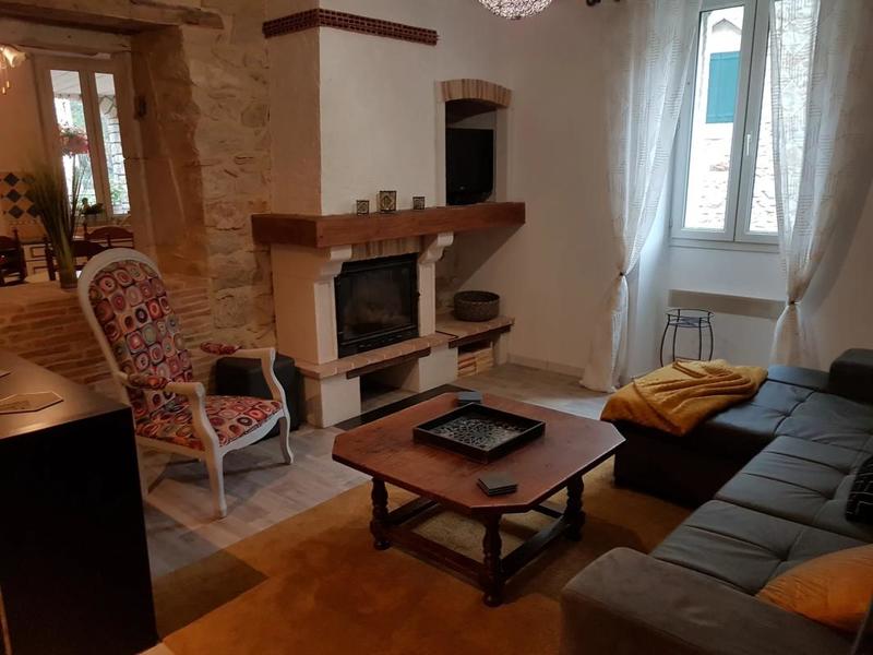 Maison en pierre - 140 m² - 5 pièces