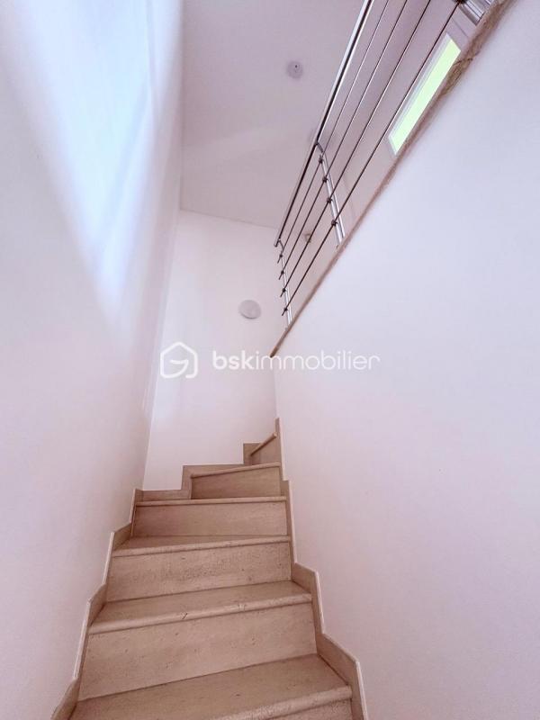 Maison - 120 m² - 6 pièces