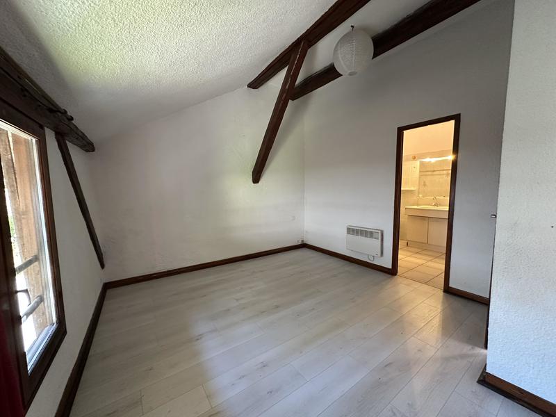 Corps de ferme - 430 m² - 8 pièces