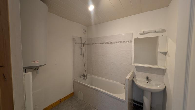 Appartement - 77 m² - 3 pièces