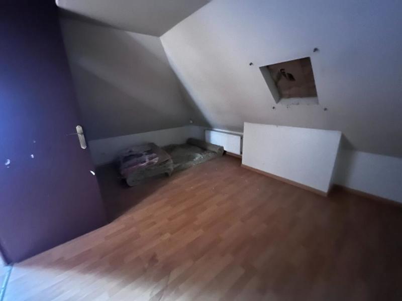 Maison - 178 m² - 10 pièces