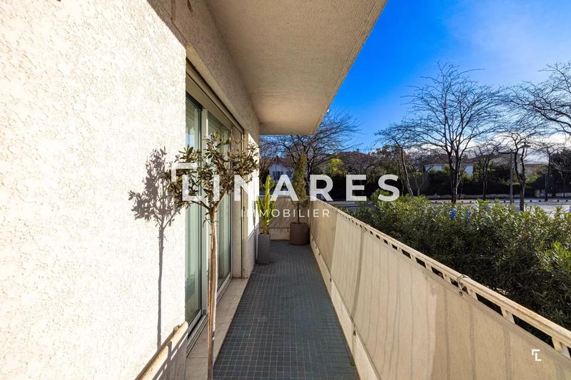 Appartement - 143 m² - 5 pièces