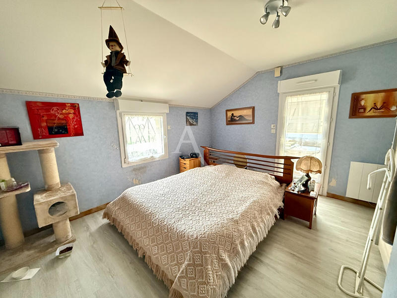 Maison - 91 m² - 5 pièces