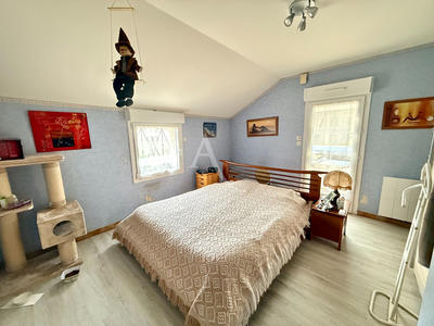 Maison - 91 m² - 5 pièces