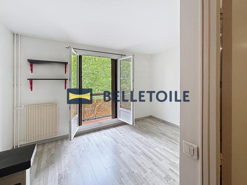 Studio - 18 m² - 1 pièce