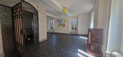 Immeuble - 300 m² - 9 pièces