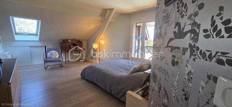 Maison d'architecte - 184 m² - 6 pièces