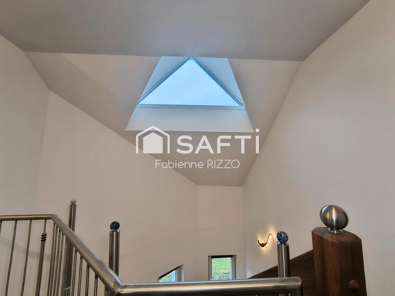 Maison - 135 m² - 4 pièces