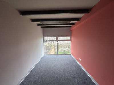 Local d'activités - 250 m²