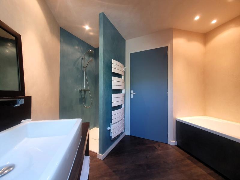 Moulin - 218 m² - 8 pièces