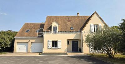 Maison - 182 m² - 6 pièces