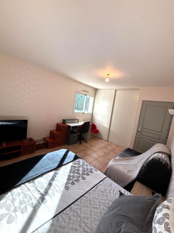 Maison - 190 m² - 7 pièces