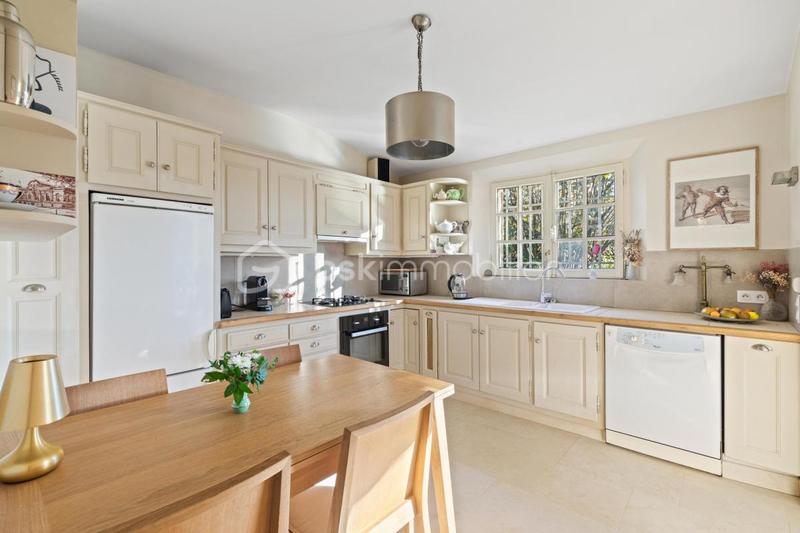 Villa - 170 m² - 5 pièces