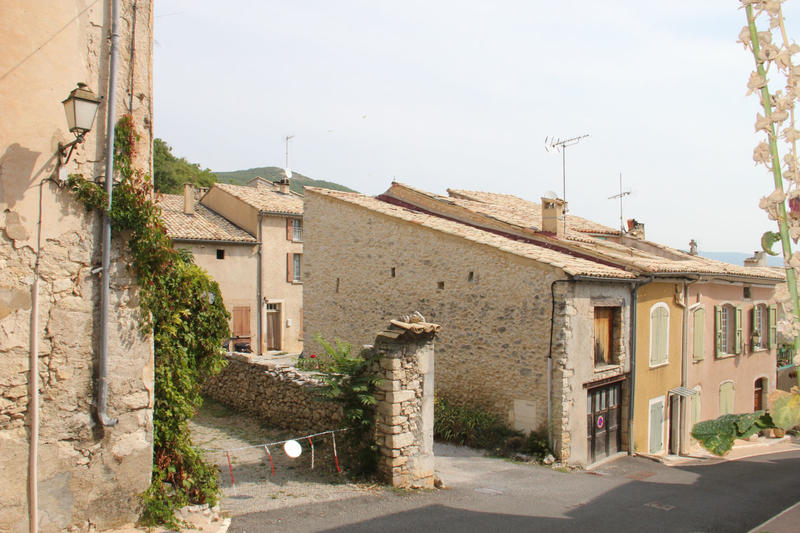 Maison en pierre - 220 m² - 5 pièces