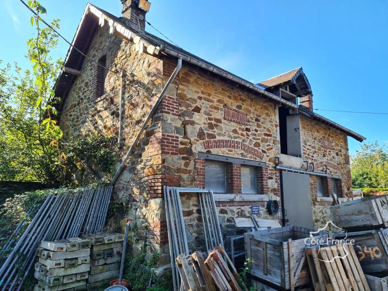 Propriété - 62 m² - 5 pièces