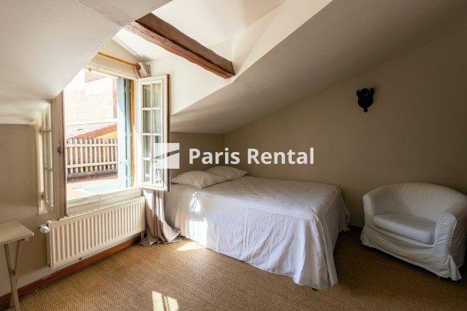 Maison - 159 m² - 5 pièces