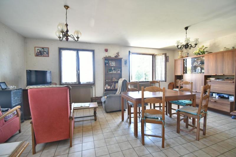 Villa - 80 m² - 4 pièces